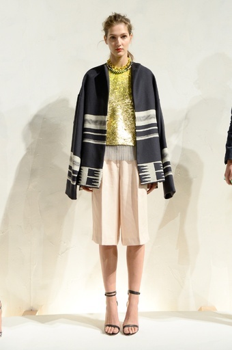 オーバーサイズのコートでアクセント、「ジェイ・クルー」15年春夏