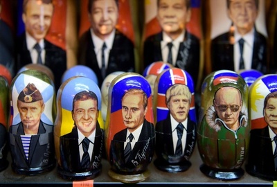 権力掌握20年、プーチングッズは今も人気 ロシア