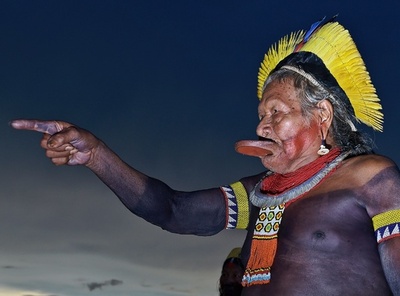 アマゾン先住民ら大会合、ブラジル大統領の密林開発で共同戦線