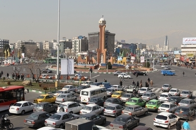 制裁下のイラン、原油以外の輸出が急増