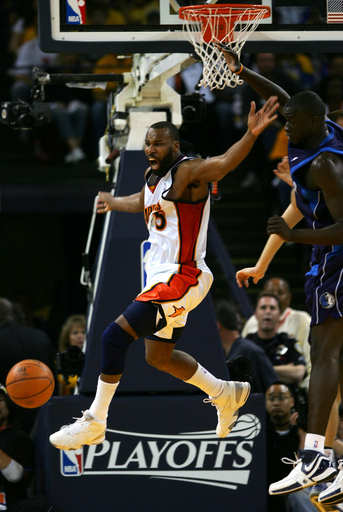＜06-07NBA プレーオフ＞ウォリアーズ マーベリックスを降しカンファレンス準決勝進出に王手 - 米国