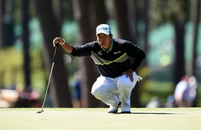 マスターズ開幕！松山は1アンダー13位タイ発進