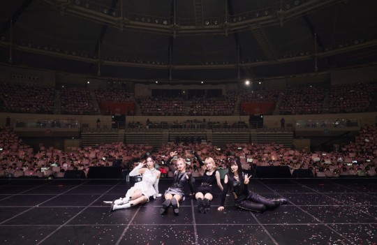 写真提供=SMエンターテイメント