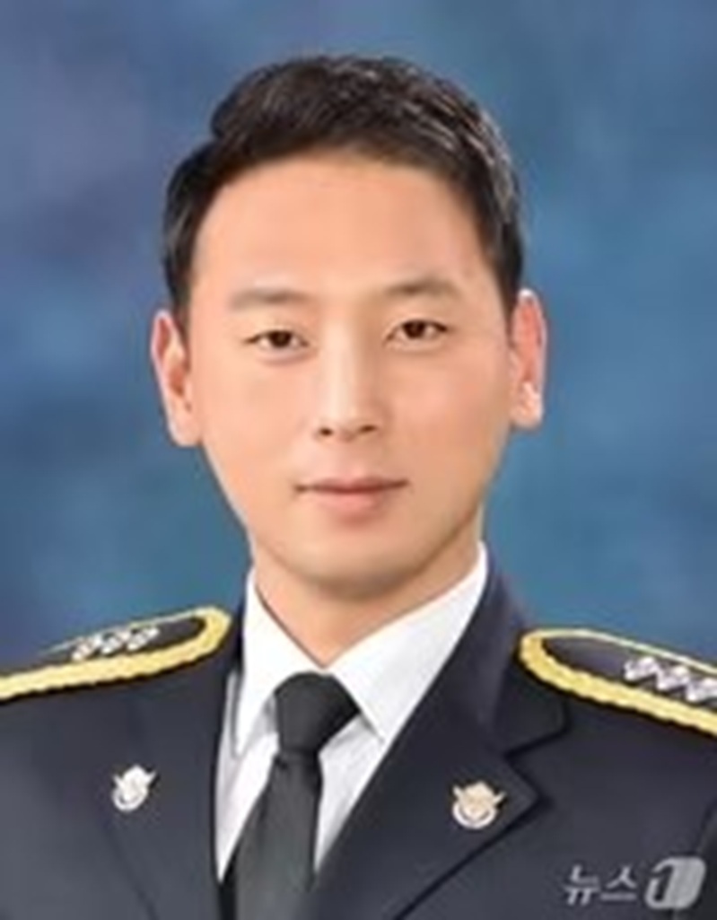 中部地方海洋警察庁のユン・サングン警長(c)news1