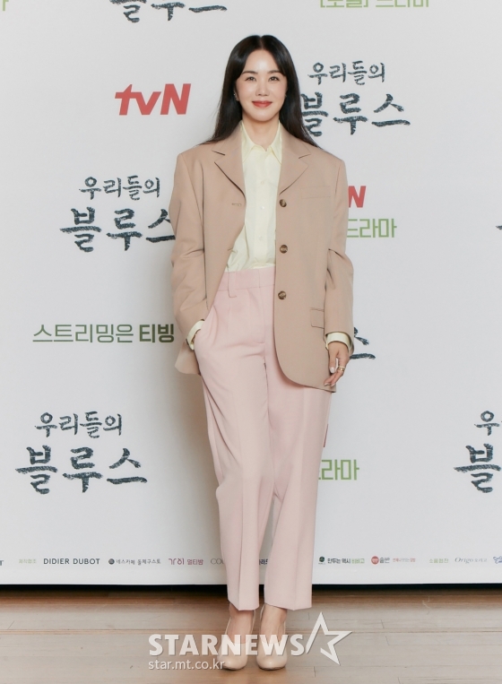 オム・ジョンファ　/　写真提供=CJENM