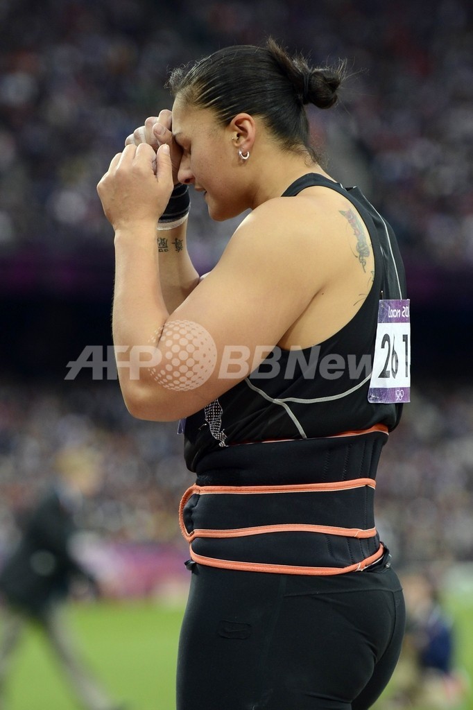 オスタプチュクが女子砲丸投げで金メダルを獲得