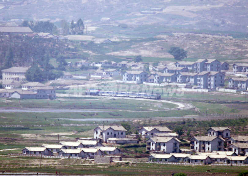 朝鮮戦争以来初めて、南北縦断鉄道が運行 - 韓国