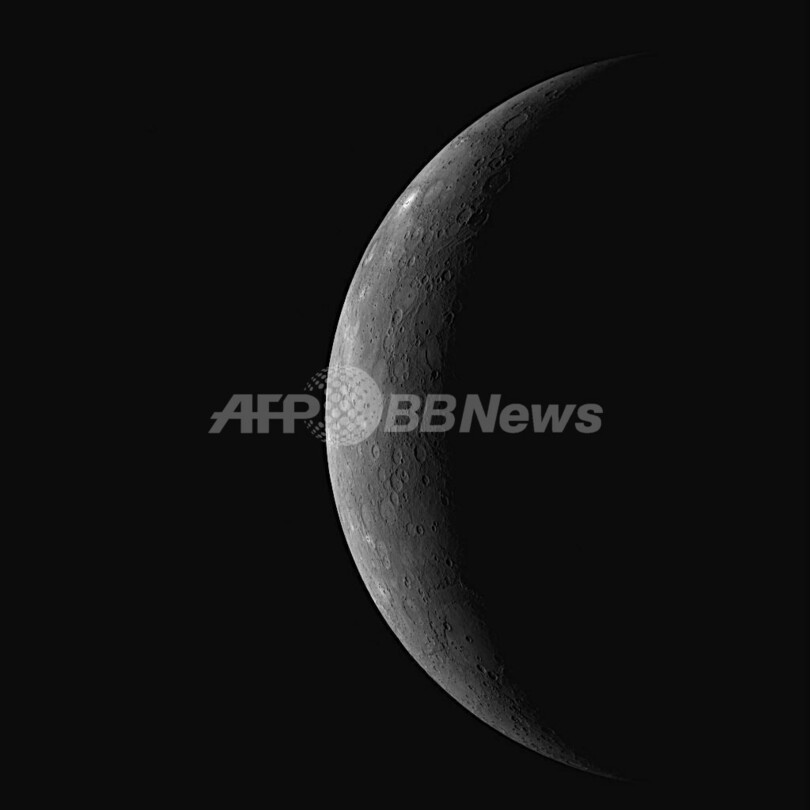 「メッセンジャー」が撮影した高解像度の水星