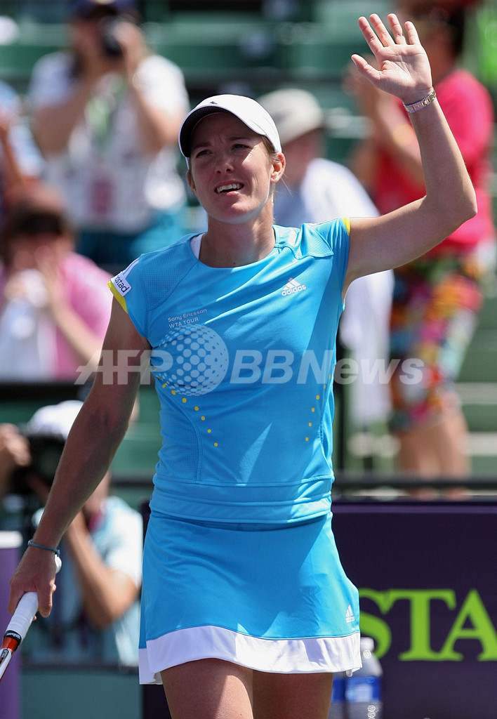 エナン クルベールを降し3回戦へ 写真4枚 国際ニュース：AFPBB News