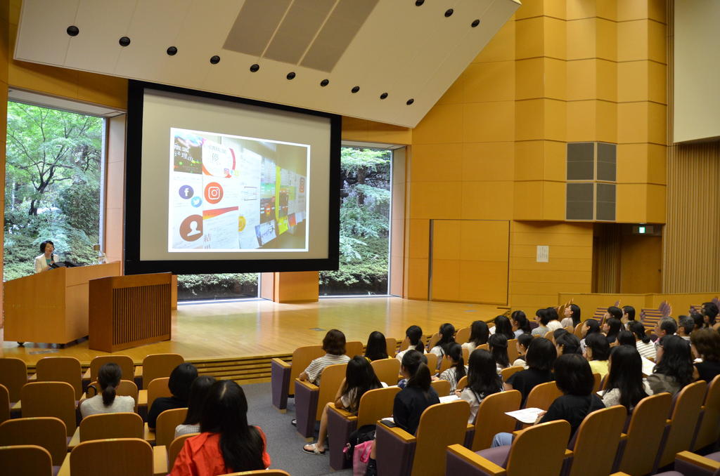 聖心女子大学が7月27日・28日、8月17日・18日にオープンキャンパスを開催 -- 全8学科の多彩な模擬授業を開講 聖心女子大学が7月27日・28日、8月17日・18日にオープンキャンパスを開催 -- 全8学科の多彩な模擬授業を開講
