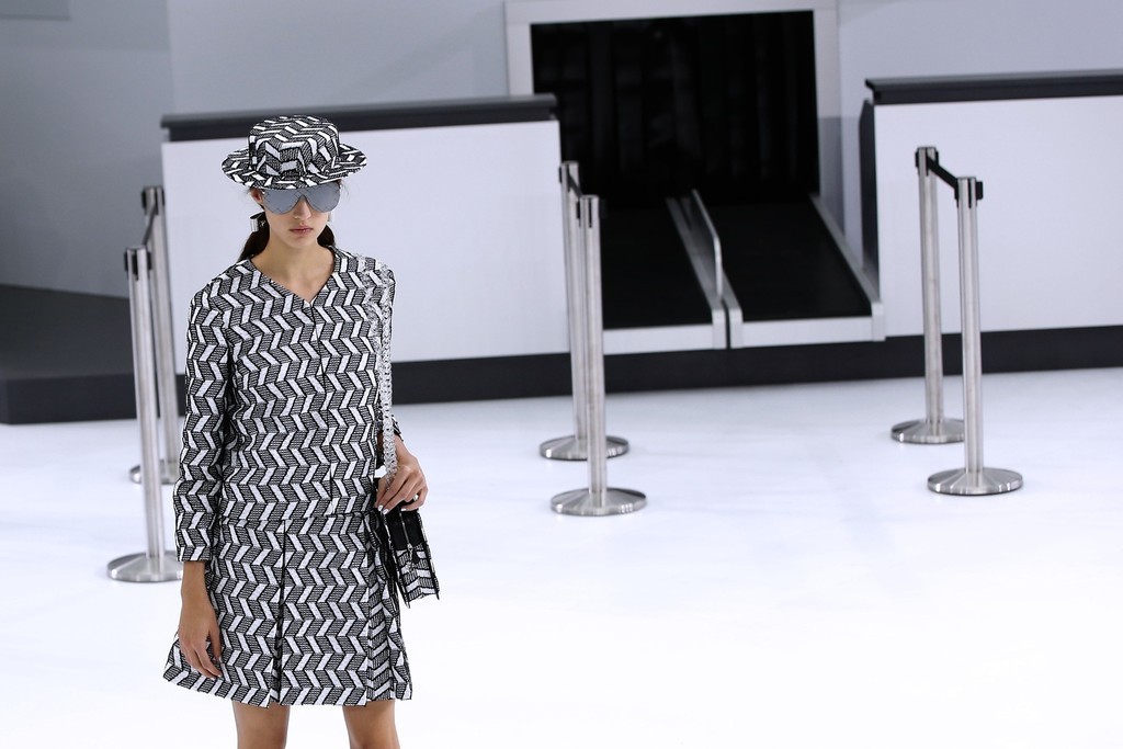 「シャネル」16年春夏コレクション