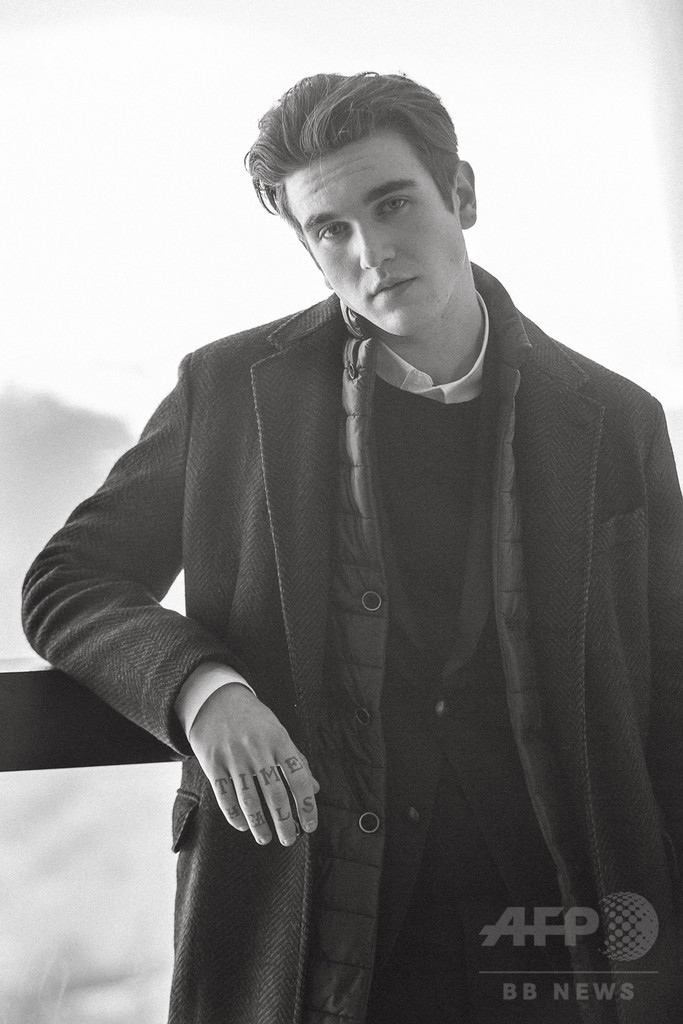 話題の2人がモデルに！「フェイ」17年秋冬広告キャンペーン到着