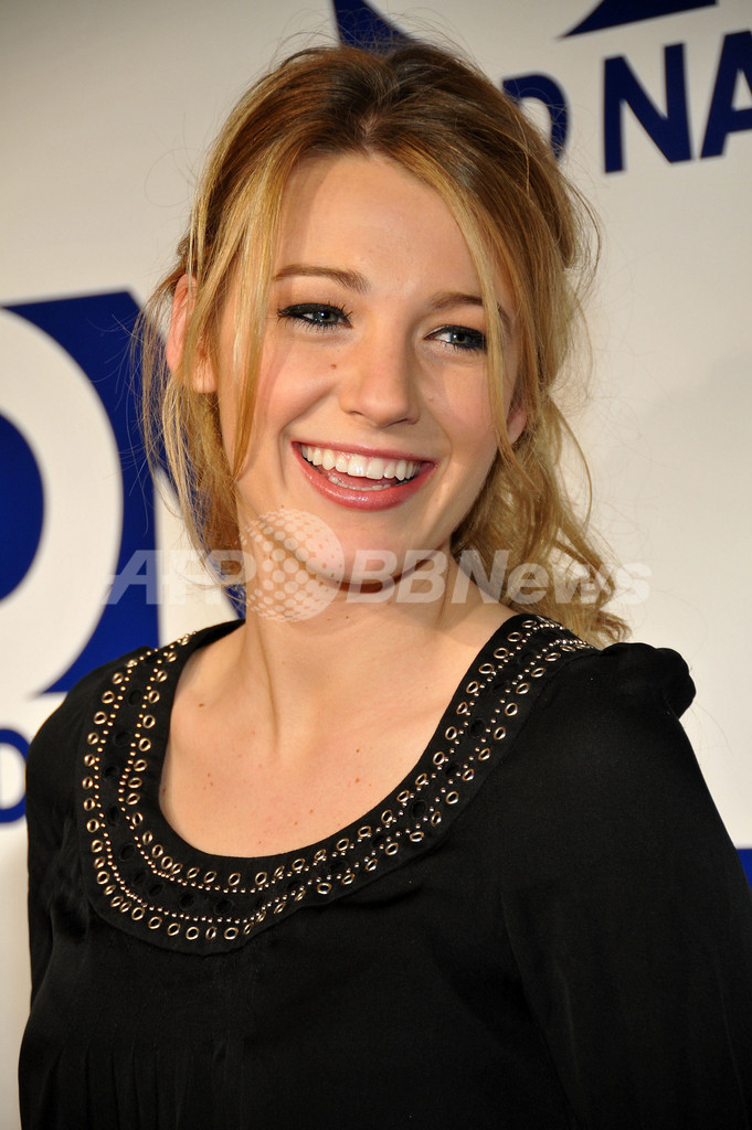 オールドネイビー主催のイベントにヘイデン・パネッティーアーらが登場