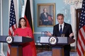 米首都ワシントンで記者会見に臨む、アントニー・ブリンケン米国務長官（右）とドイツのアナレーナ・ベーアボック外相（2023年9月15日撮影）。(c)OLIVIER DOULIERY / AFP