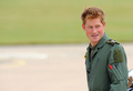 英国空軍（Royal Air Force、RAF）で訓練中のヘンリー王子（Prince Henry、2009年6月18日撮影）。(c)AFP/PAUL ELLIS