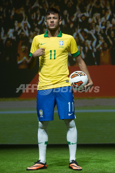 ネイマール 写真：ネイマールが代表背番号「10」の後継者を指名「僕が辞めたら君
