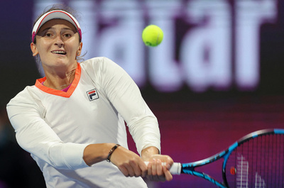 たたきつけたラケットが子ども直撃、ルーマニア選手謝罪 全仏OP