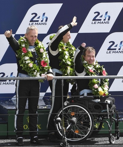 ルマン24時間史上初の四肢切断ドライバー、完走果たす