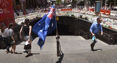 豪シドニーで「テロ計画」の男2人拘束、イスラム国の旗など所持