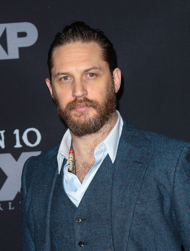 トム・ハーディ、英ロンドンの高層住宅火災犠牲者のためチャリティー呼びかけ