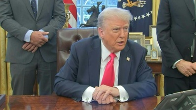 字幕:トランプ氏、居住許可証「ゴールドカード」を7.5億円で販売へ