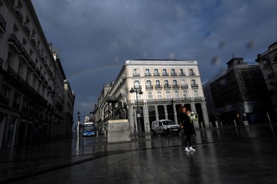 「早すぎる外出規制解除」に警鐘 感染再拡大の恐れも WHO