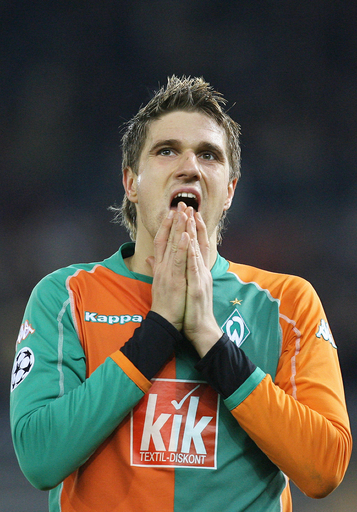 ブレーメン クラスニッチと1年の契約延長