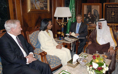 中東歴訪の米ライス長官ら、サウジ国王と会談