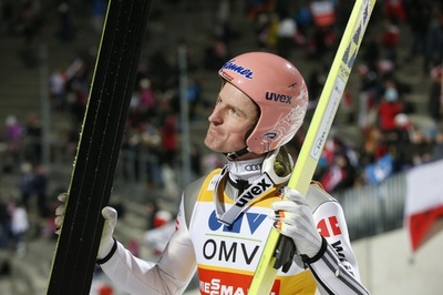 フロイントが今季8勝目、葛西は4位 ジャンプW杯男子