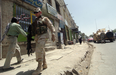 多数の市民が戦闘の巻き添えに - アフガニスタン