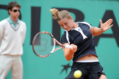 ヤキモバ 謝淑薇を下し2回戦へ