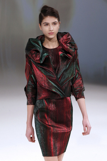 ＜13/14年秋冬パリコレクション＞チャラヤン