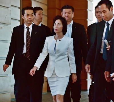 松島法相も辞表提出、1日で閣僚2人目