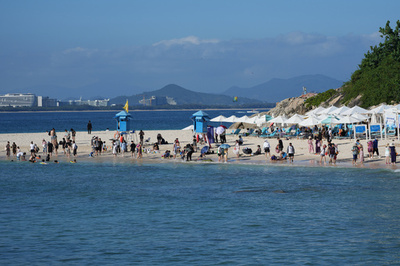 暖を求めて南に旅する中国北部の人々