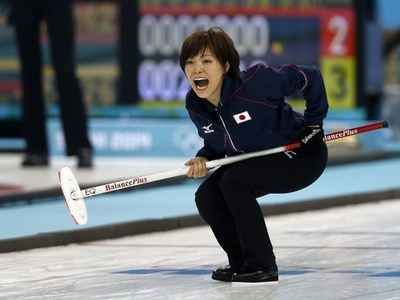 カーリング女子、スイスを破り3勝目 ソチ五輪