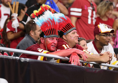 NFLワシントン、米先住民の頭飾りとフェースペイントを禁止