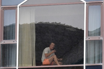 被験者にコロナ人為的感染、ワクチン開発促す研究 英が承認