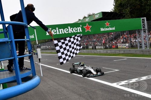 ロズベルグが今季7勝目 スタート失敗のハミルトンはハットトリック逃す イタリアgp 写真9枚 ファッション ニュースならmode Press Powered By Afpbb News