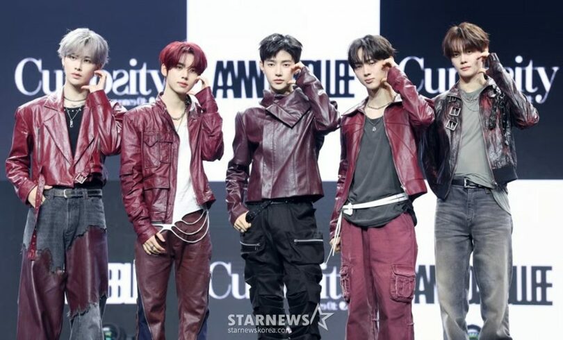 (c)STARNEWS