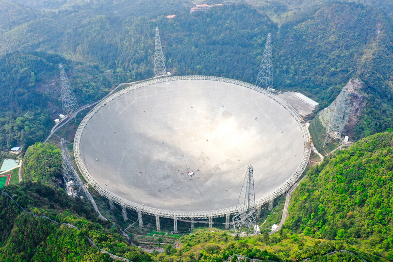 巨大電波望遠鏡「中国天眼」、パルサーの観測で新発見