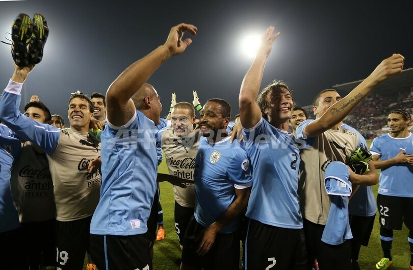 ウルグアイ、5発でヨルダンに大勝 W杯大陸間プレーオフ