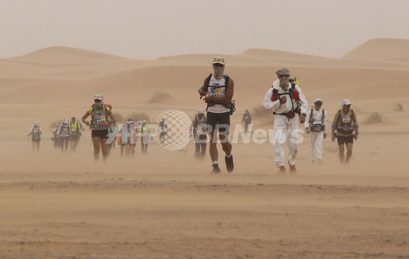 世界一過酷 サハラ砂漠250キロ横断マラソン 写真17枚 国際ニュース Afpbb News