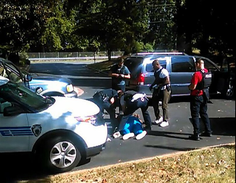 「撃たないで！」 米警察の黒人射殺、妻撮影の動画公開