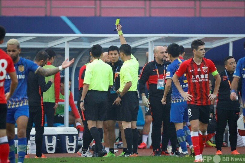 8試合でレッドカード12枚 悲惨な 中国リーグ終盤戦 写真2枚 国際ニュース Afpbb News