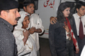 パキスタン・ペシャワル（Peshawar）の5つ星ホテル「パールコンチネンタルホテル」（Pearl Continental hotel）での爆発で負傷した女性たち（2009年6月10日撮影）。(c)AFP/Hasham AHMED