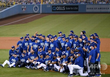 ドジャースが8季連続の地区優勝、第1シードも確定 写真1枚 国際