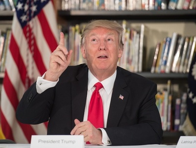 トランプ氏「選挙直前に私を盗聴」 オバマ前大統領を批判