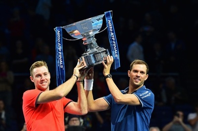 ブライアン/ソック組がATPファイナルズ優勝、大接戦を制す