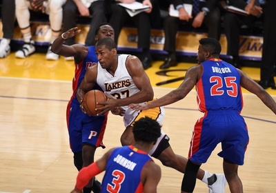 ワールドピースがレイカーズと再契約、ウォルトン氏と再タッグ