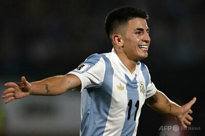 アルゼンチンがウルグアイ撃破 W杯出場へ前進